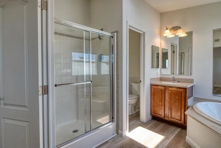 1600 E Vista Way Space 56, Vista, California 92084