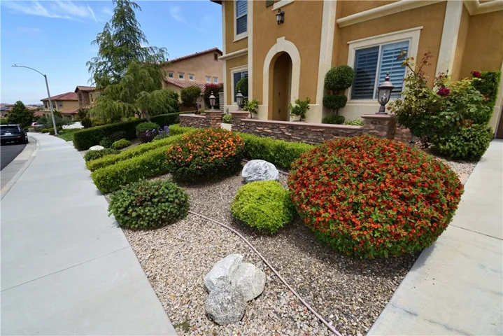 32574 Shadyview Street, Winchester, California 92596