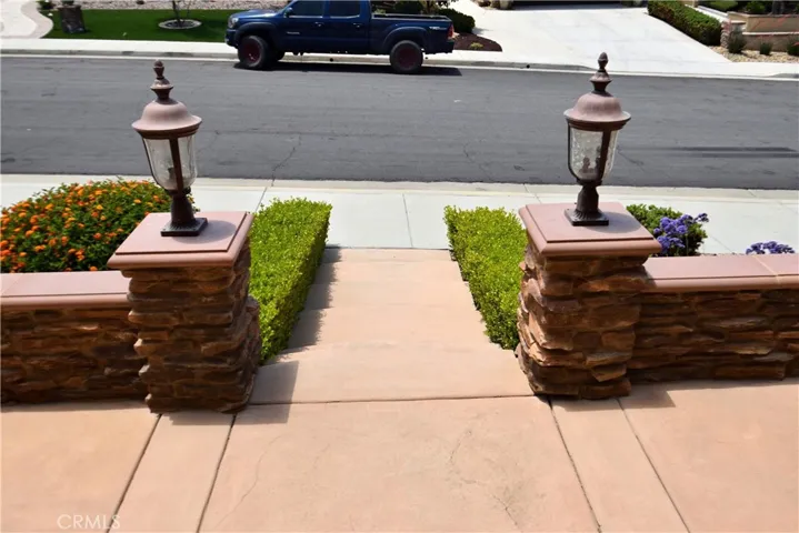 32574 Shadyview Street, Winchester, California 92596