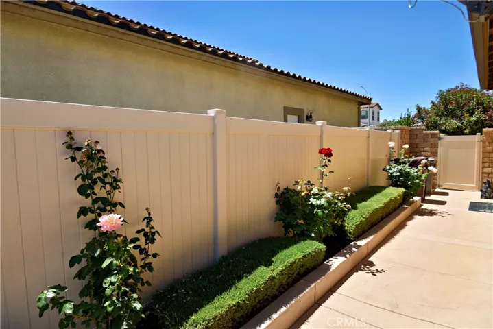 32574 Shadyview Street, Winchester, California 92596