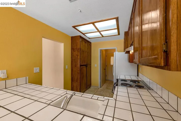 144 Harris Circle, Bay Point, California 94565