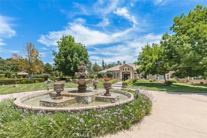 Welcome home to your own slice of paradise!