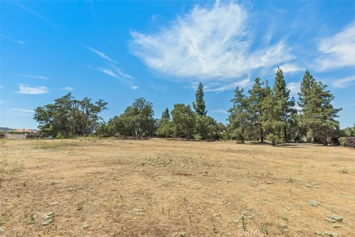 19495 Calle Juanito, Murrieta, California 92562
