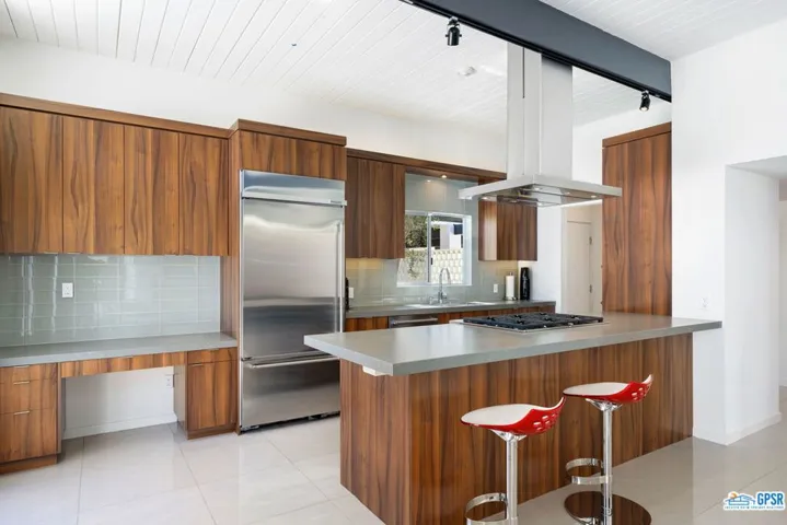 893 N Fair Circle, Palm Springs, California 92262