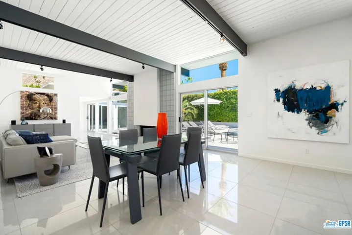 893 N Fair Circle, Palm Springs, California 92262
