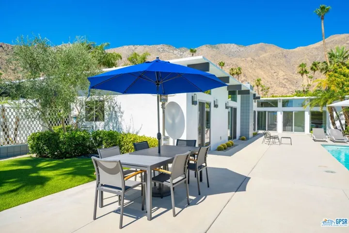 893 N Fair Circle, Palm Springs, California 92262