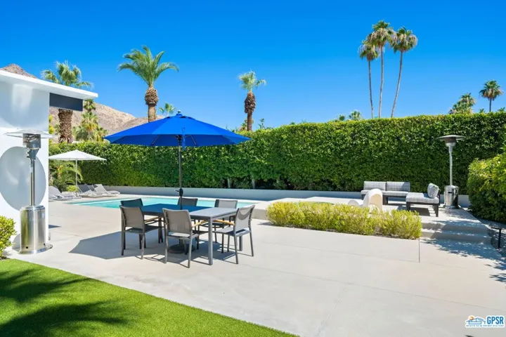 893 N Fair Circle, Palm Springs, California 92262