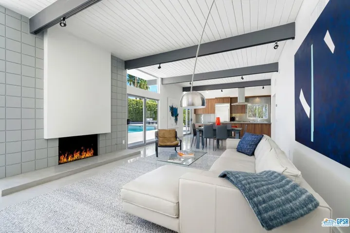 893 N Fair Circle, Palm Springs, California 92262