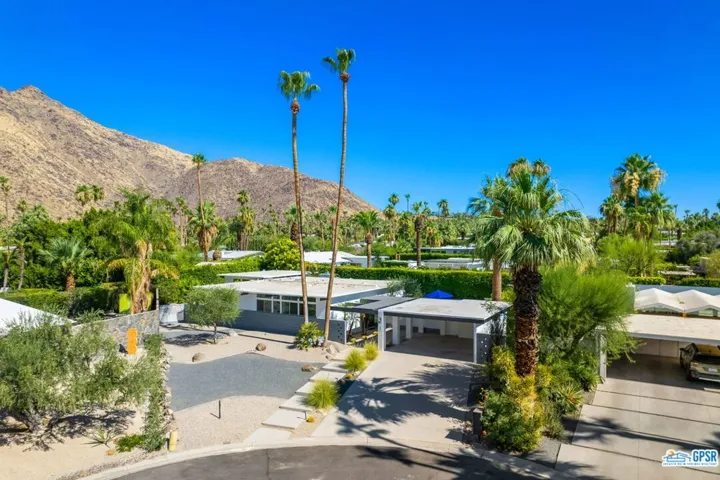 893 N Fair Circle, Palm Springs, California 92262
