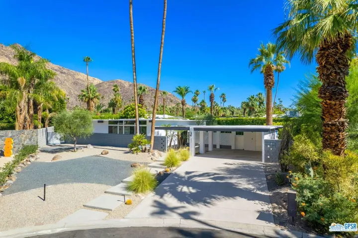 893 N Fair Circle, Palm Springs, California 92262