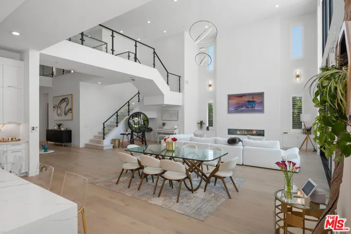 20150 Willoughby Lane, Porter Ranch, California 91326
