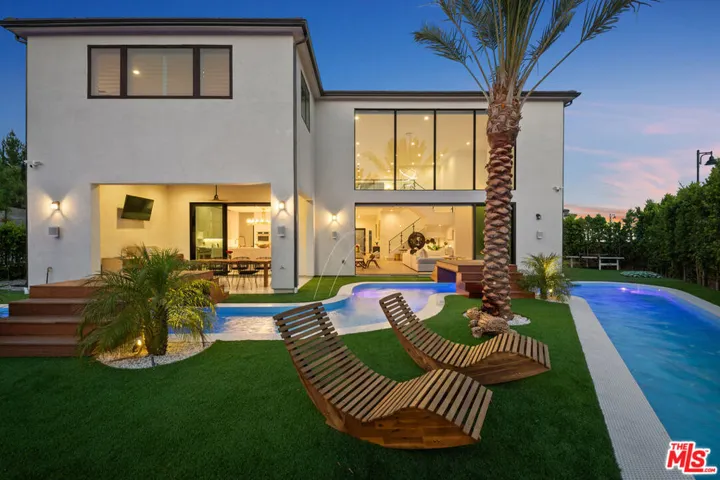 20150 Willoughby Lane, Porter Ranch, California 91326