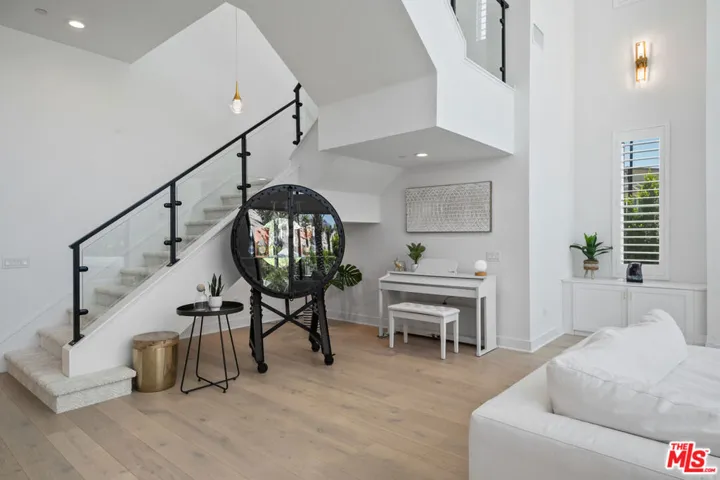 20150 Willoughby Lane, Porter Ranch, California 91326