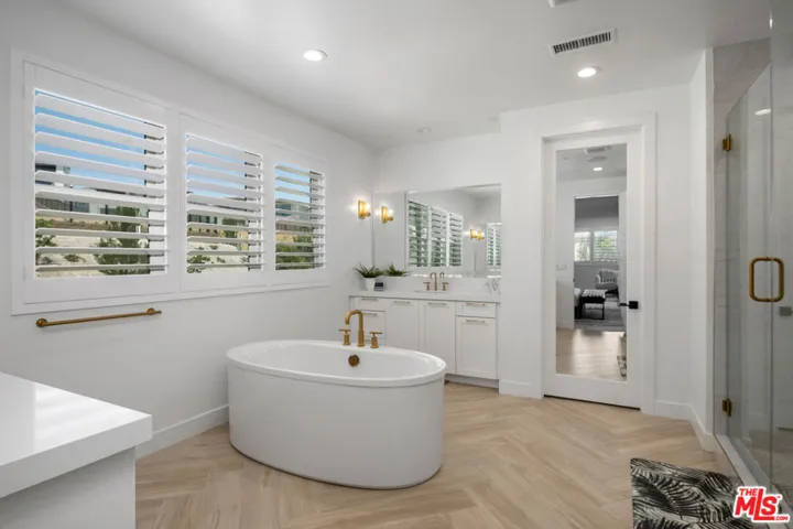 20150 Willoughby Lane, Porter Ranch, California 91326