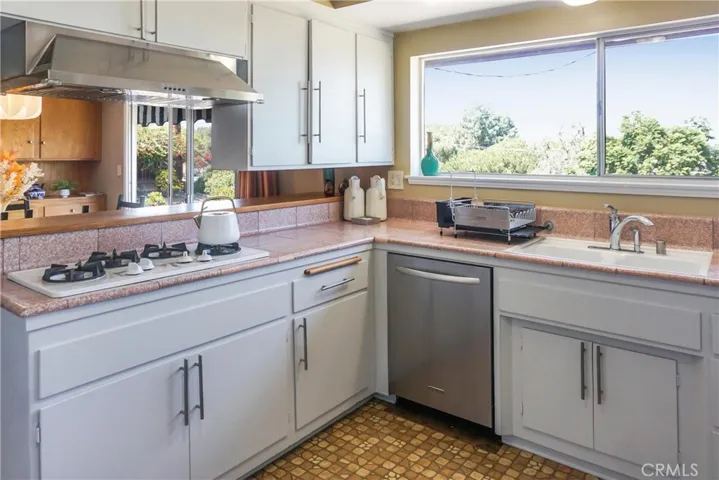 5211 Silver Arrow Drive, Rancho Palos Verdes, California 90275
