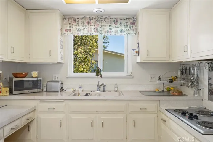 392 Avenida Castilla Unit N, Laguna Woods, California 92637