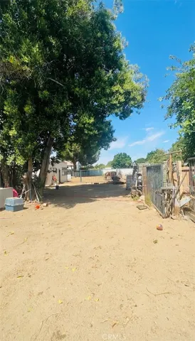 11366 Pipeline Avenue, Pomona, California 91766