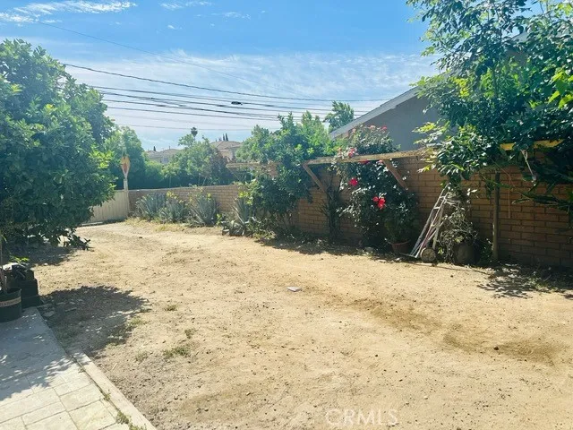 11366 Pipeline Avenue, Pomona, California 91766