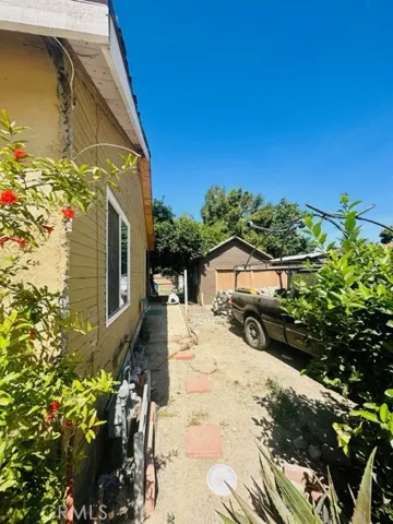 11366 Pipeline Avenue, Pomona, California 91766