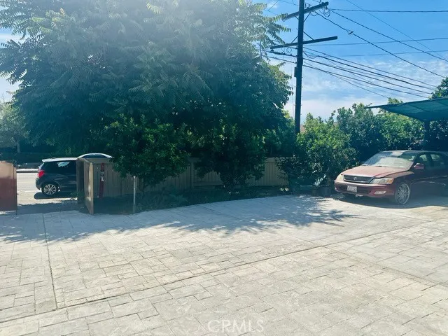 11366 Pipeline Avenue, Pomona, California 91766