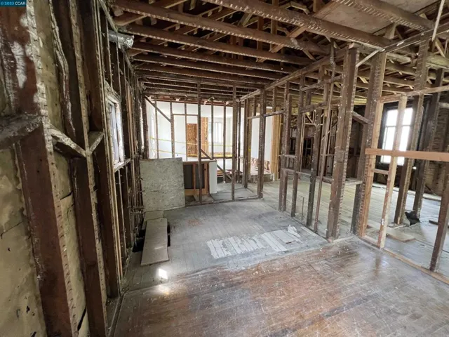 Upper Level