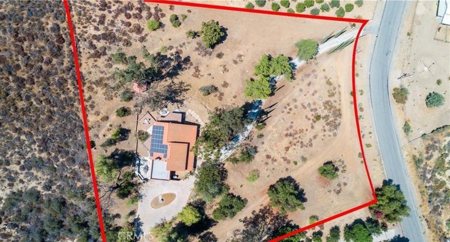 20605 Broadview Drive, Lake Mathews, California 92570