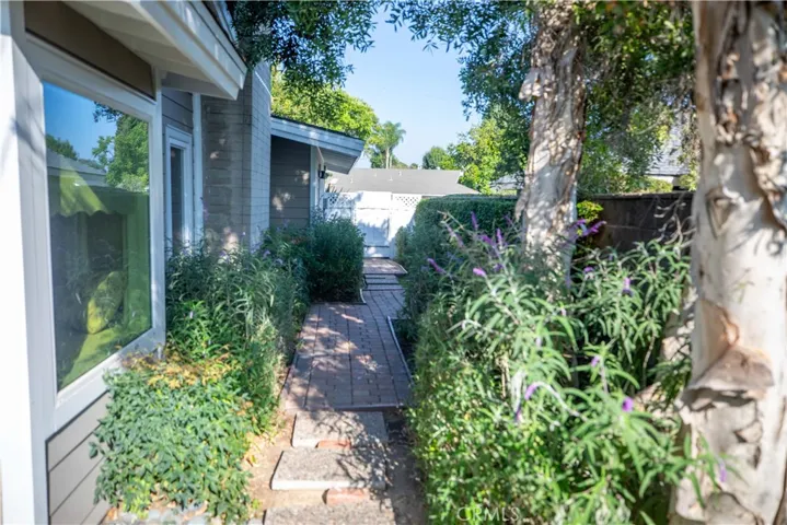 14241 Clarissa Lane, Santa Ana, California 92705