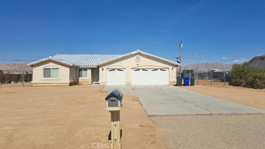 16663 Tenaja Road, Apple Valley, California 92307
