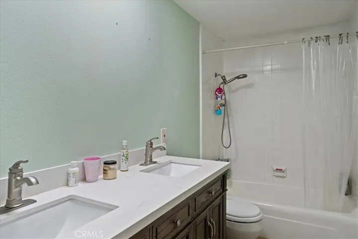 112 Carrie Lane, Redlands, California 92373