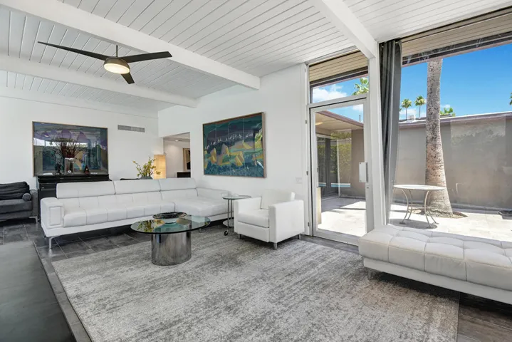 LIVING ROOM REVERSE.jpg mls