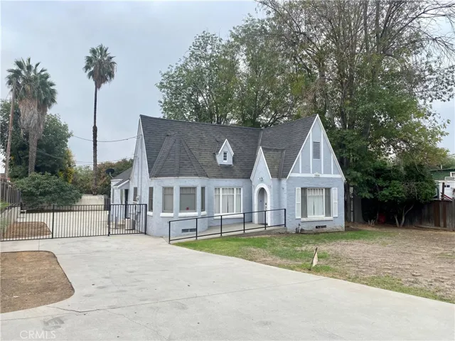 15844 Whittier Boulevard, Whittier, California 90603