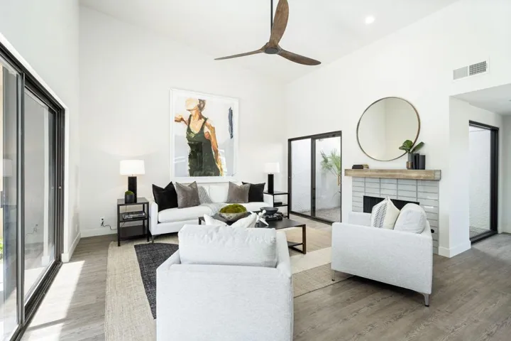 24-web-or-mls-NC_Tiffany_OPMG_0723_178