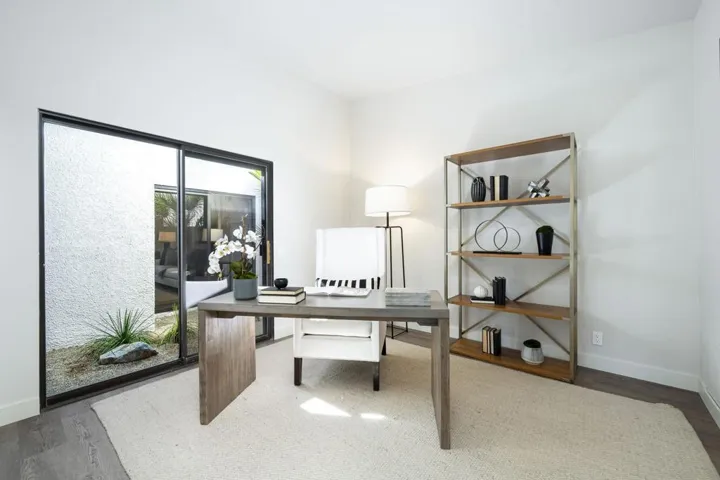 47-web-or-mls-NC_Tiffany_OPMG_0723_201