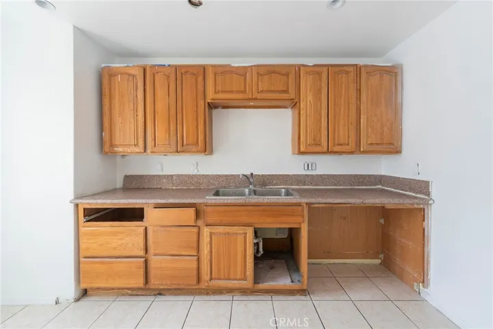 2315 Granada Avenue, South El Monte, California 91733