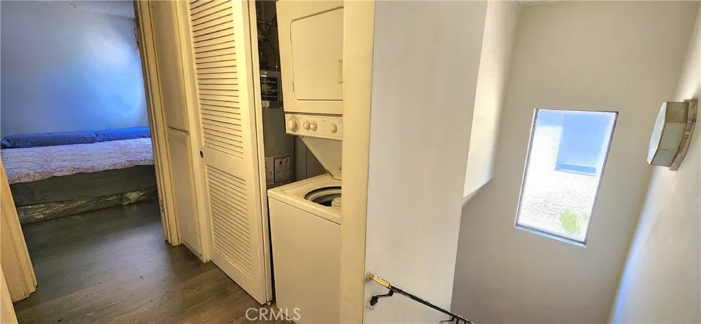 9210 Van Nuys Boulevard Unit 14, Van Nuys, California 91402