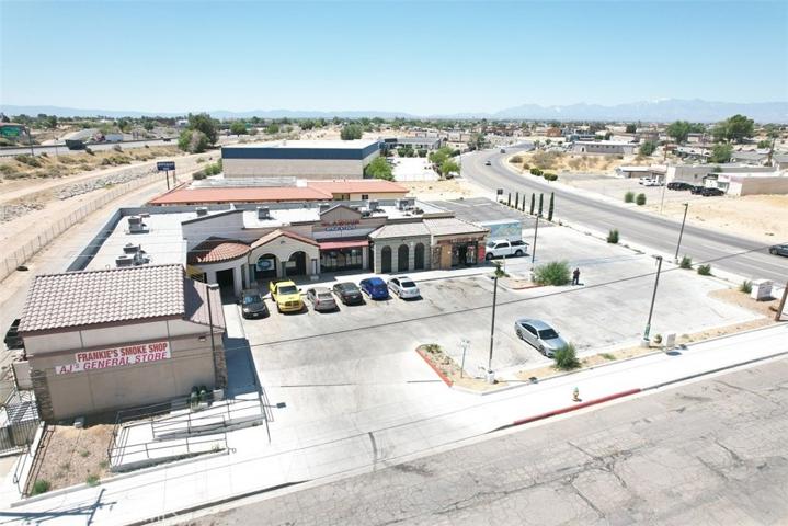 15517 Village Drive, Victorville, California 92394