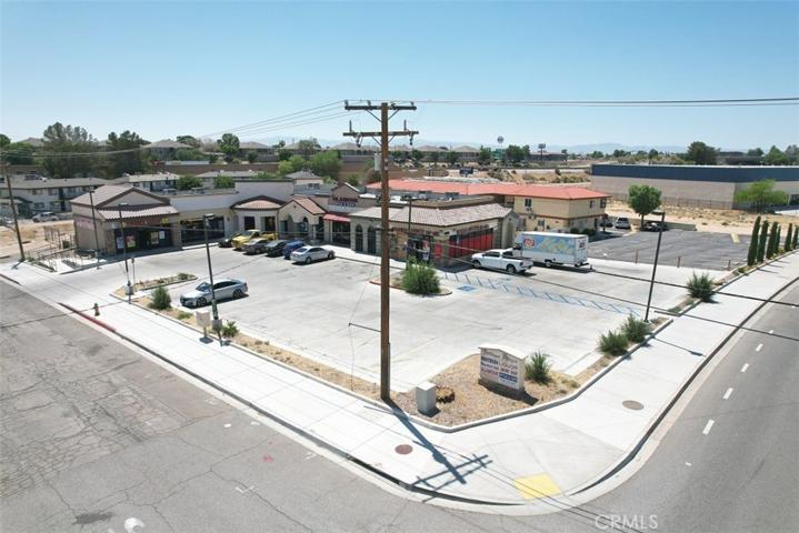 15517 Village Drive, Victorville, California 92394