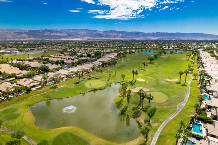 47-web-or-mls-12-print-SSCarmelValleyAve
