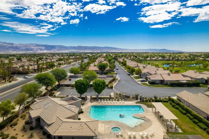 45-web-or-mls-8-print-SSCarmelValleyAve_