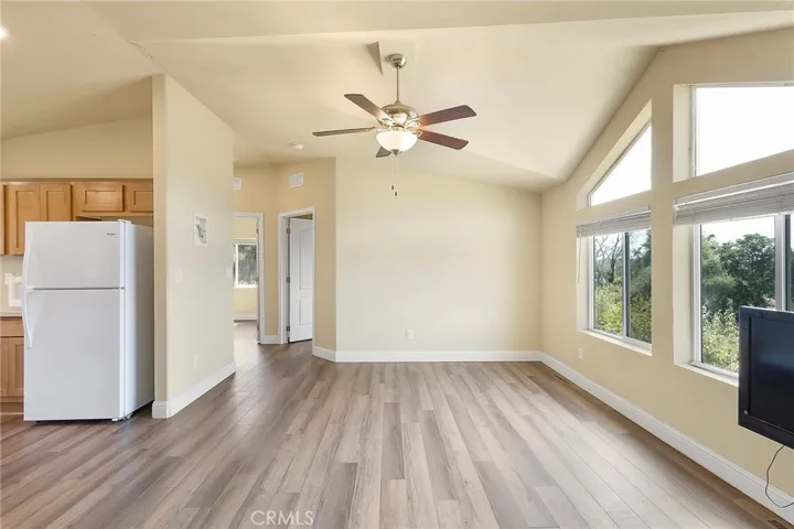 185 Little Oak Road, Oroville, California 95966