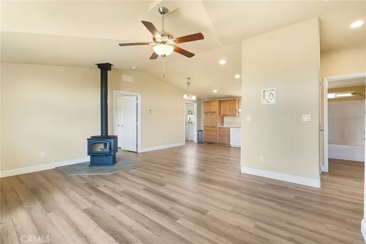185 Little Oak Road, Oroville, California 95966