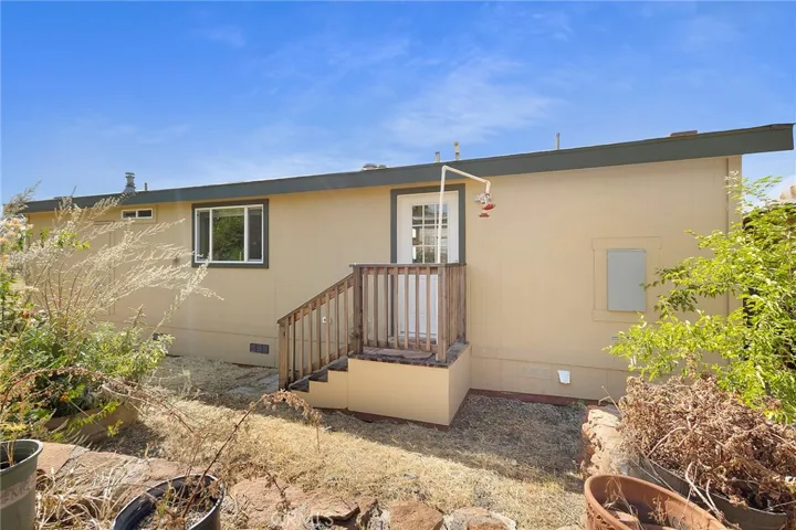185 Little Oak Road, Oroville, California 95966