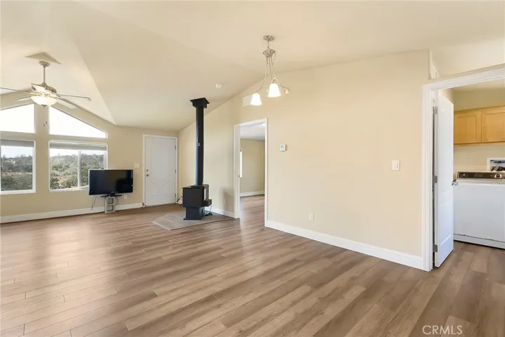 185 Little Oak Road, Oroville, California 95966