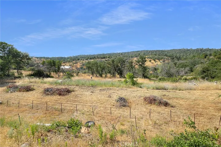 185 Little Oak Road, Oroville, California 95966