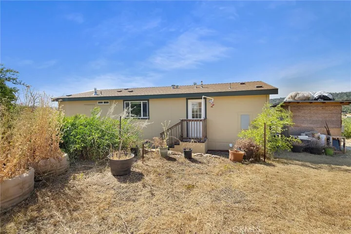 185 Little Oak Road, Oroville, California 95966