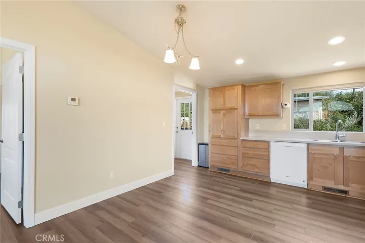 185 Little Oak Road, Oroville, California 95966