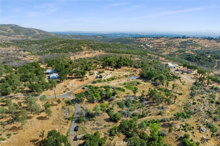 185 Little Oak Road, Oroville, California 95966