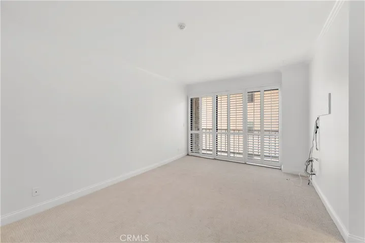 727 Esplanade Unit 307, Redondo Beach, California 90277