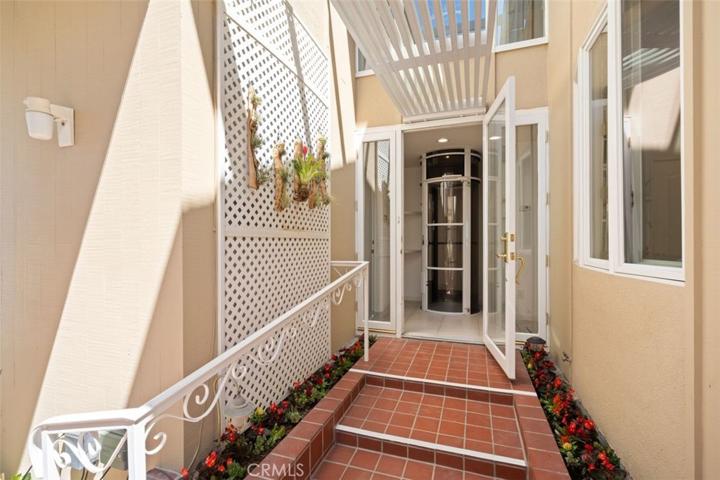 5559 E Seaside, Long Beach, California 90803
