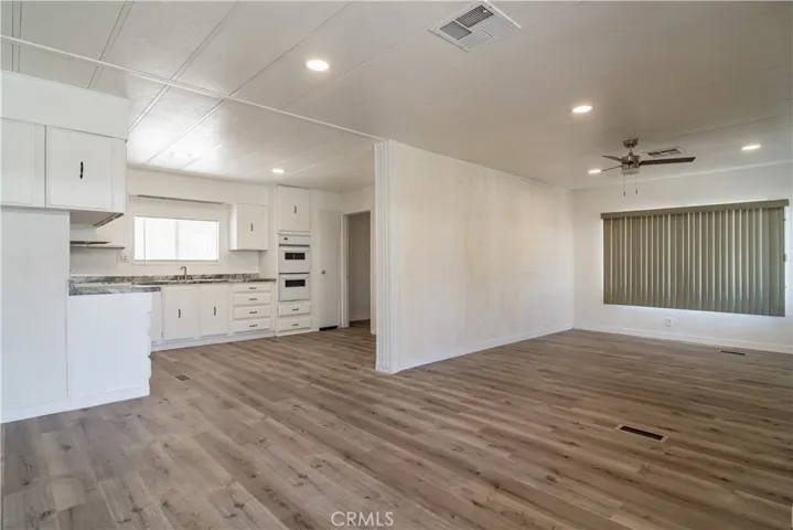 352 Siesta Court, Hemet, California 92543